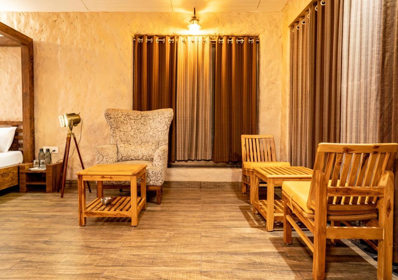 The Satpura Panchtatva Villa Khāpa Dış mekan fotoğraf